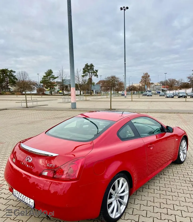 INFINITI G G37 Coupe S