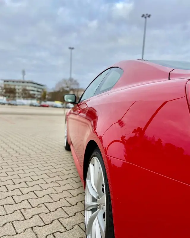 INFINITI G G37 Coupe S