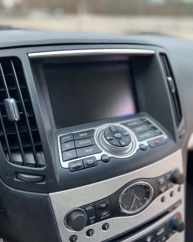 INFINITI G G37 Coupe S