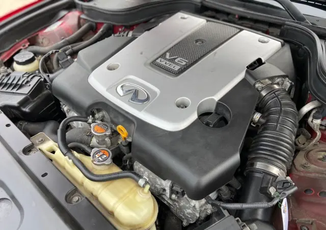 INFINITI G G37 Coupe S