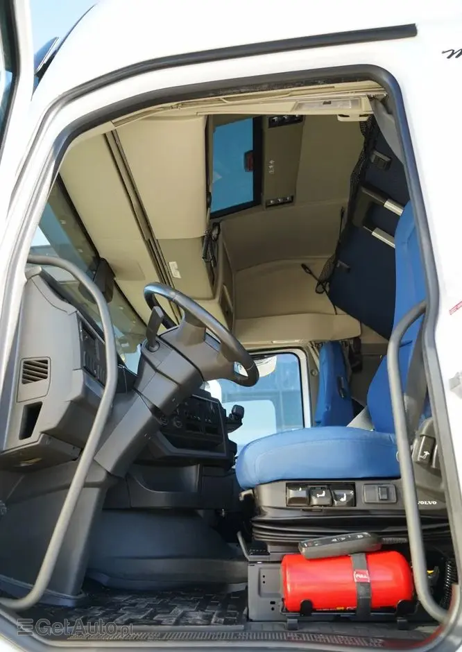 VOLVO FH 460 / I-SHIFT / I SAVE / 2023 R 