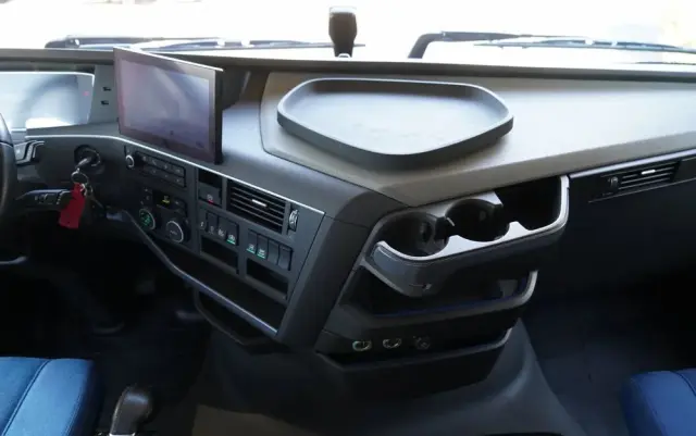 VOLVO FH 460 / I-SHIFT / I SAVE / 2023 R 