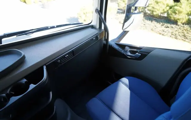 VOLVO FH 460 / I-SHIFT / I SAVE / 2023 R 