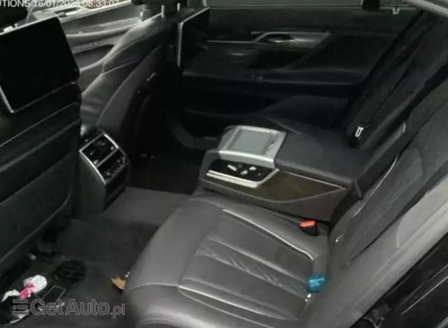 BMW Seria 7 750Ld xDrive sport