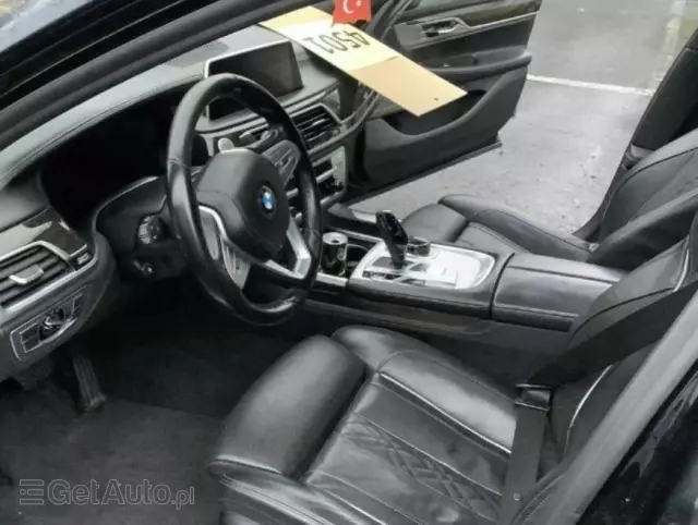 BMW Seria 7 750Ld xDrive sport
