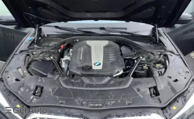 BMW Seria 7 750Ld xDrive sport