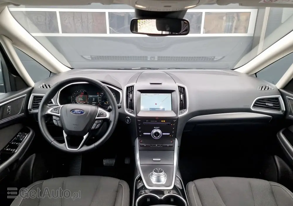 FORD S-Max 2.0 EcoBlue Titanium