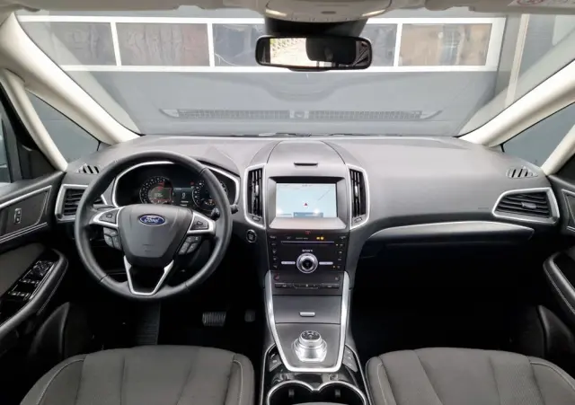 FORD S-Max 2.0 EcoBlue Titanium