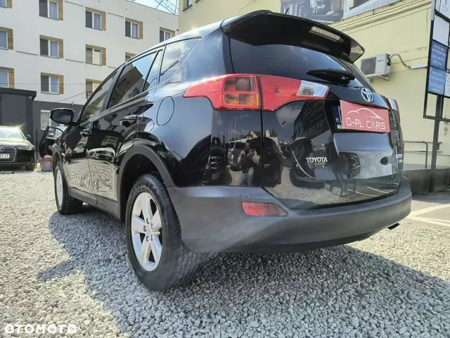 TOYOTA RAV4 