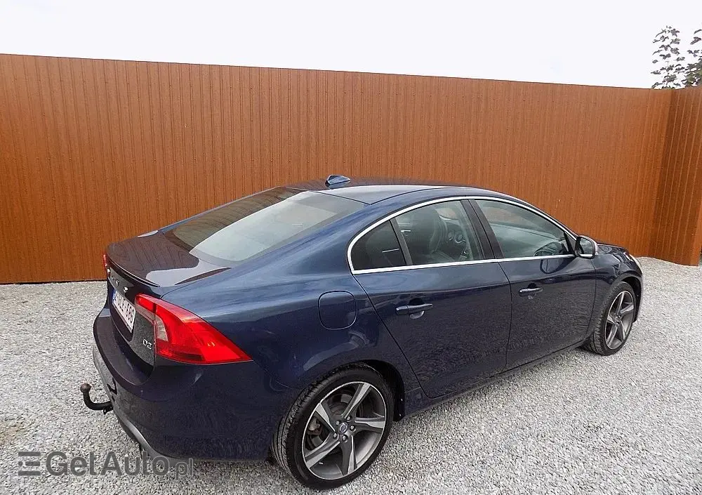 VOLVO S60 D2 Powershift RDesign