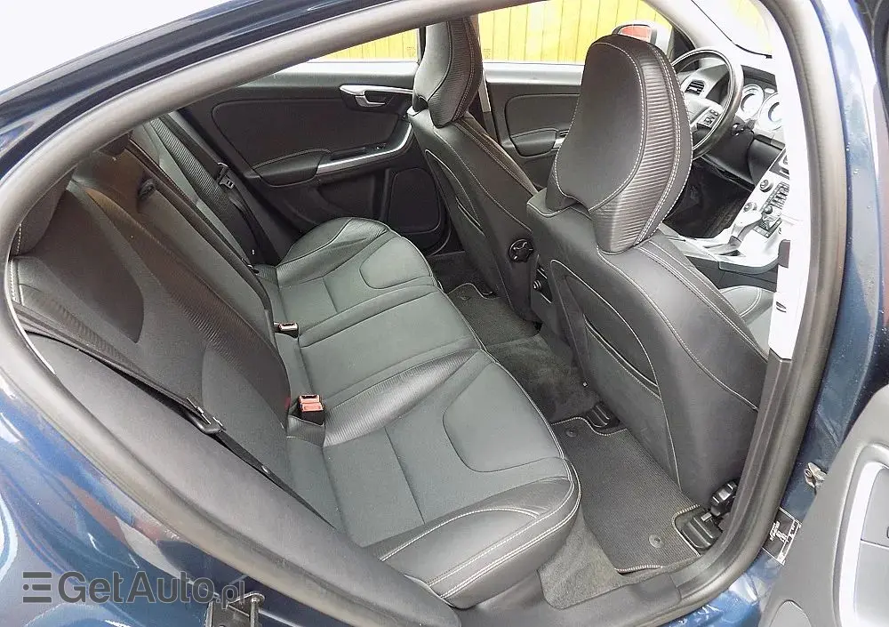 VOLVO S60 D2 Powershift RDesign