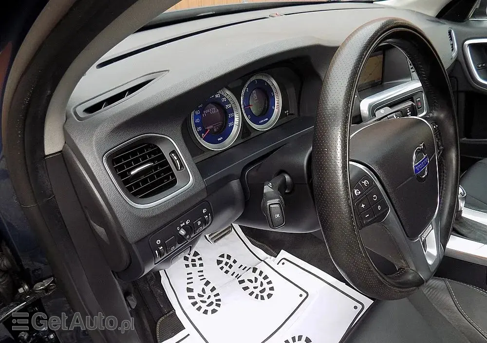 VOLVO S60 D2 Powershift RDesign