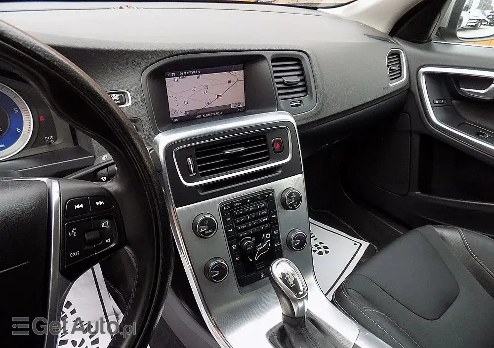 VOLVO S60 D2 Powershift RDesign