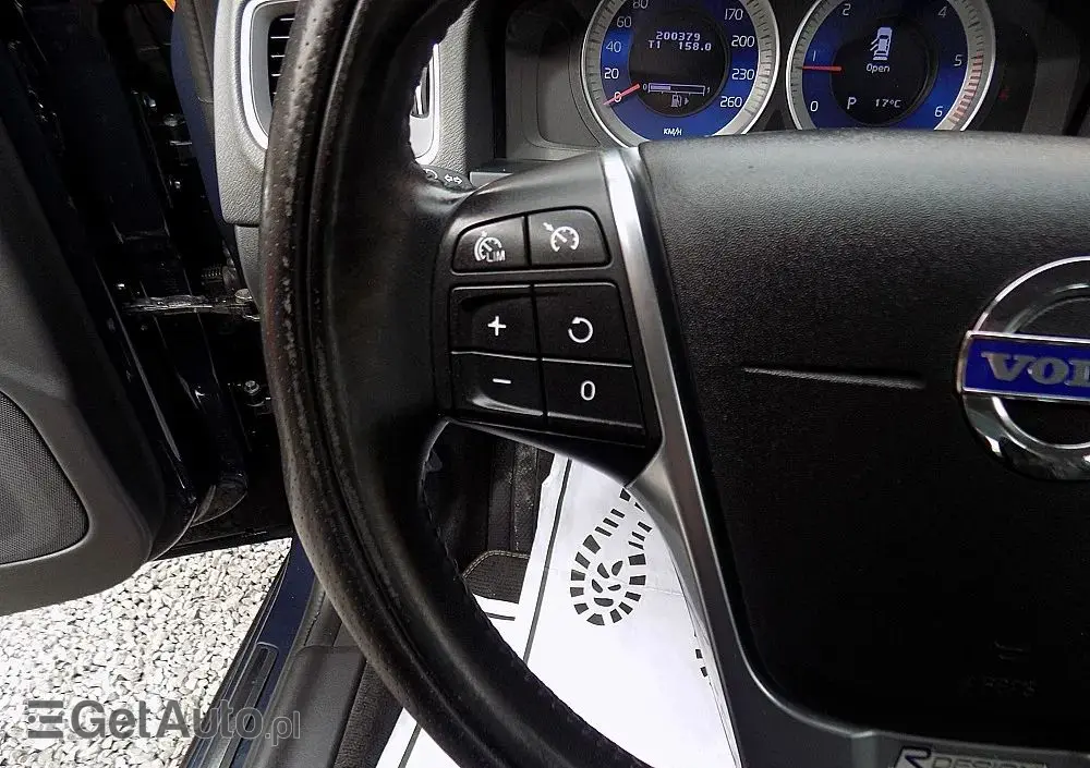 VOLVO S60 D2 Powershift RDesign