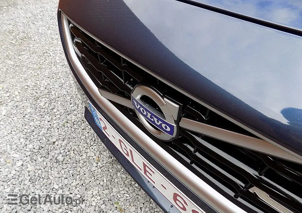 VOLVO S60 D2 Powershift RDesign