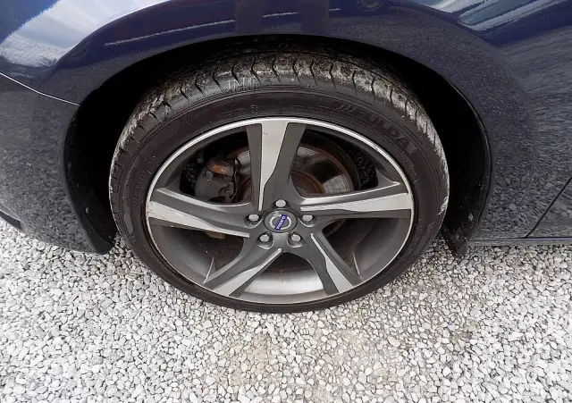 VOLVO S60 D2 Powershift RDesign