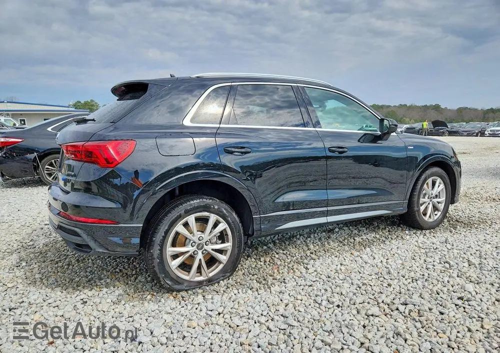 AUDI Q3 45 TFSI Quattro S tronic S line