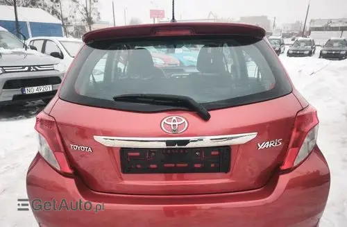 TOYOTA Yaris 