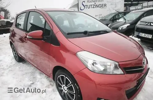 TOYOTA Yaris 