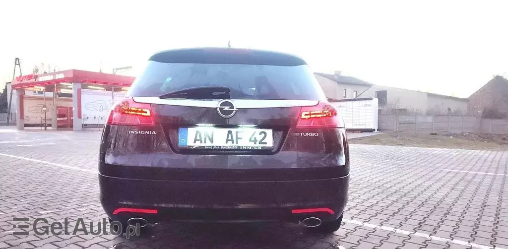 OPEL Insignia 