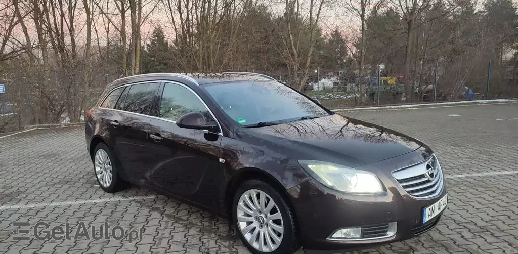 OPEL Insignia 