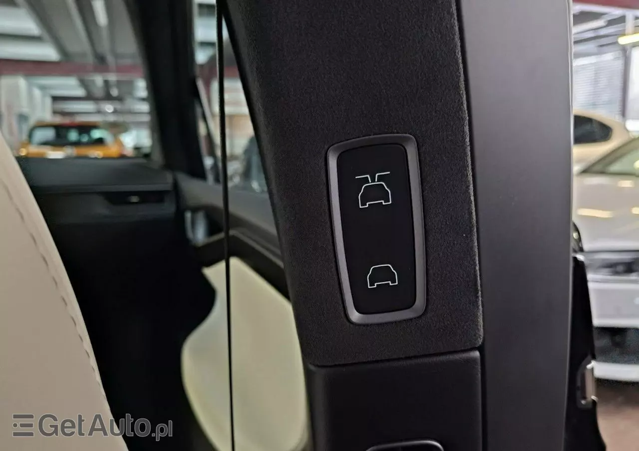 TESLA Model X Performance