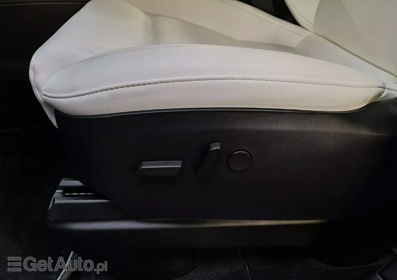 TESLA Model X Performance