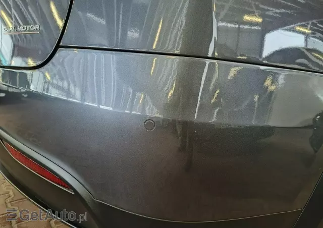 TESLA Model X Performance