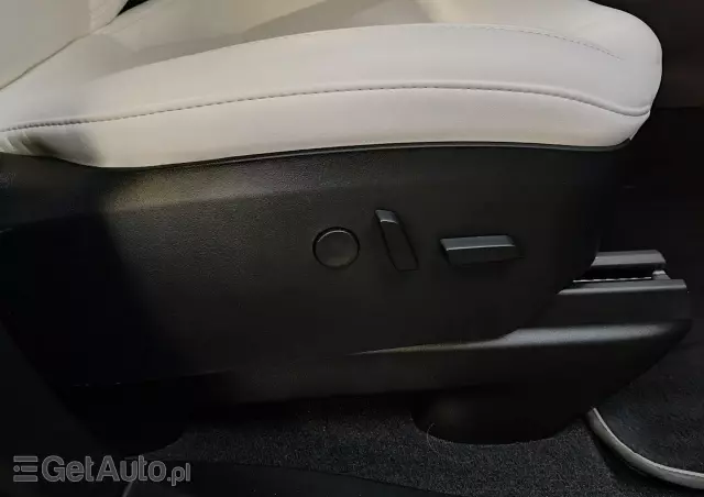 TESLA Model X Performance