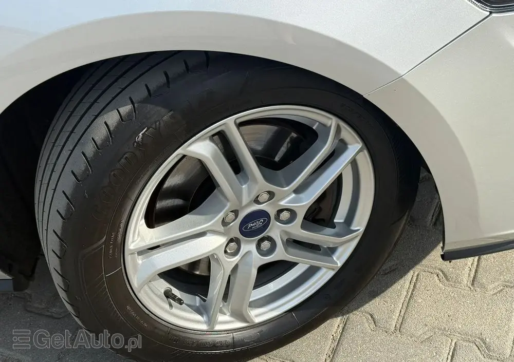 FORD Focus 2.0 TDCi Titanium ASS
