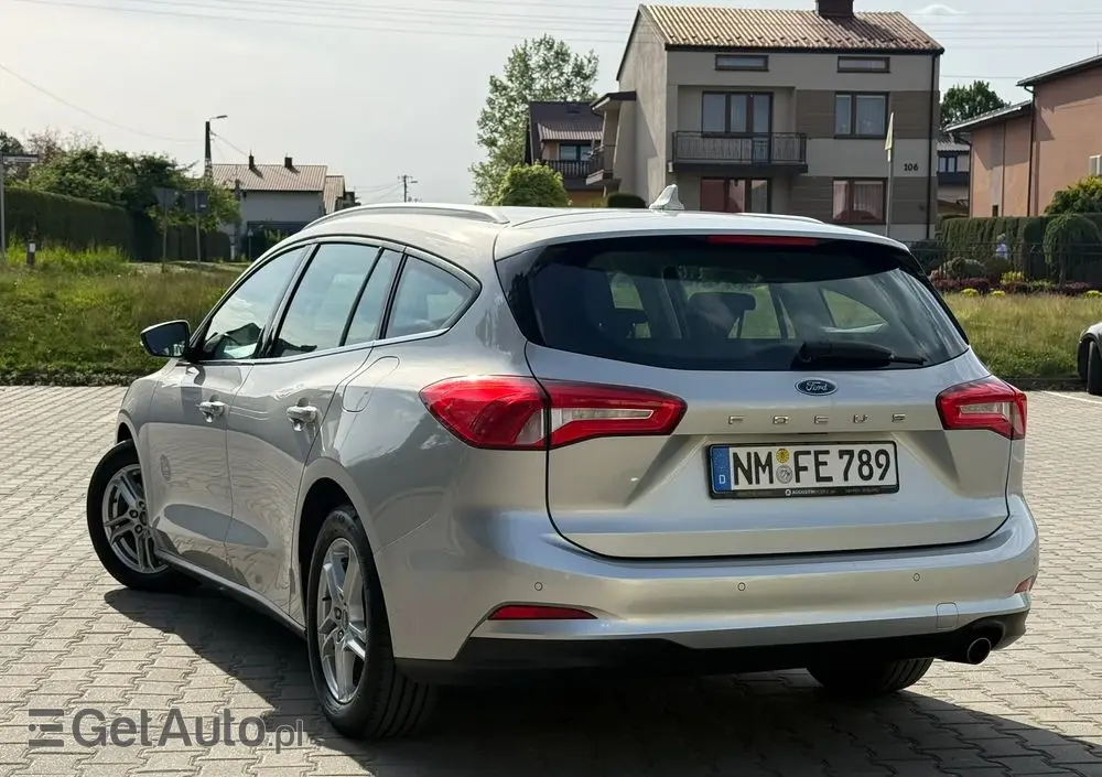 FORD Focus 2.0 TDCi Titanium ASS