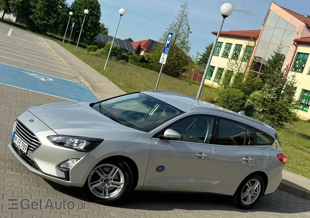 FORD Focus 2.0 TDCi Titanium ASS