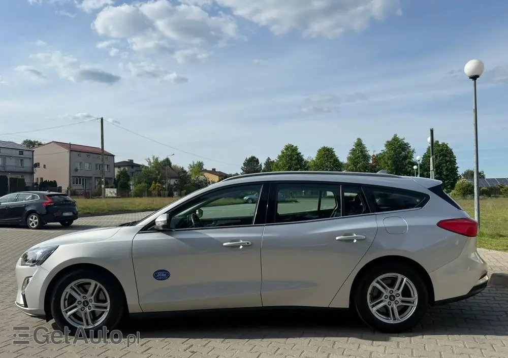 FORD Focus 2.0 TDCi Titanium ASS