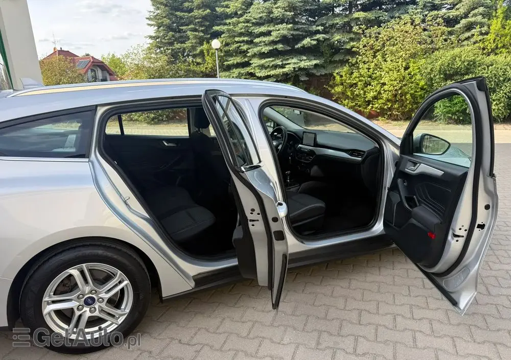FORD Focus 2.0 TDCi Titanium ASS