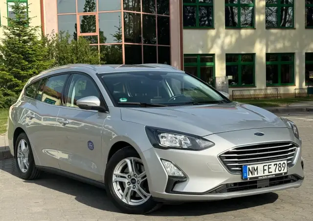 FORD Focus 2.0 TDCi Titanium ASS