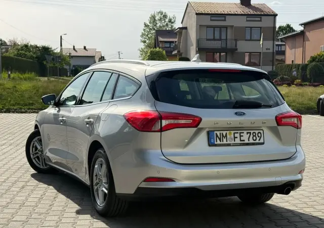 FORD Focus 2.0 TDCi Titanium ASS