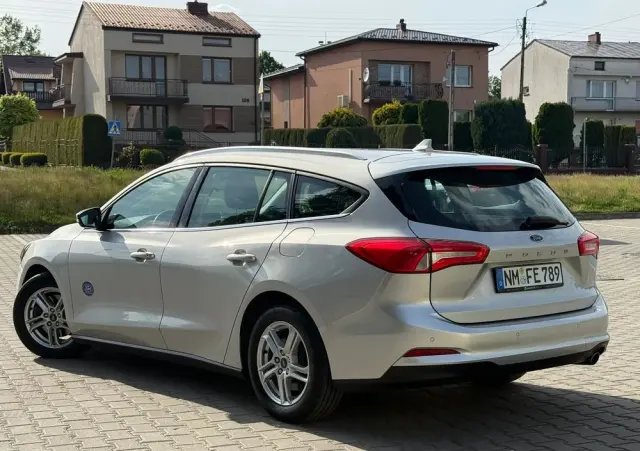 FORD Focus 2.0 TDCi Titanium ASS