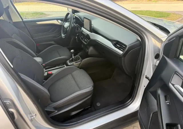 FORD Focus 2.0 TDCi Titanium ASS