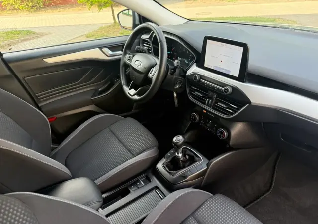 FORD Focus 2.0 TDCi Titanium ASS