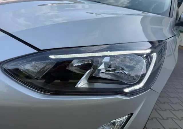 FORD Focus 2.0 TDCi Titanium ASS