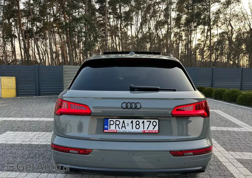 AUDI Q5 45 TFSI quattro S tronic sport