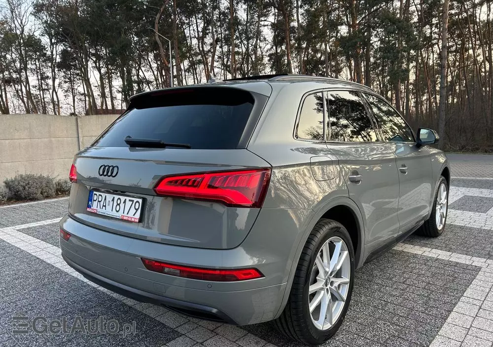 AUDI Q5 45 TFSI quattro S tronic sport