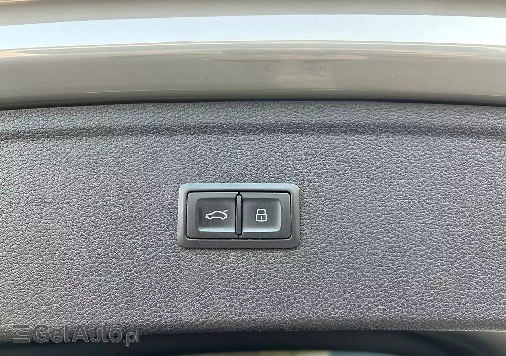 AUDI Q5 45 TFSI quattro S tronic sport