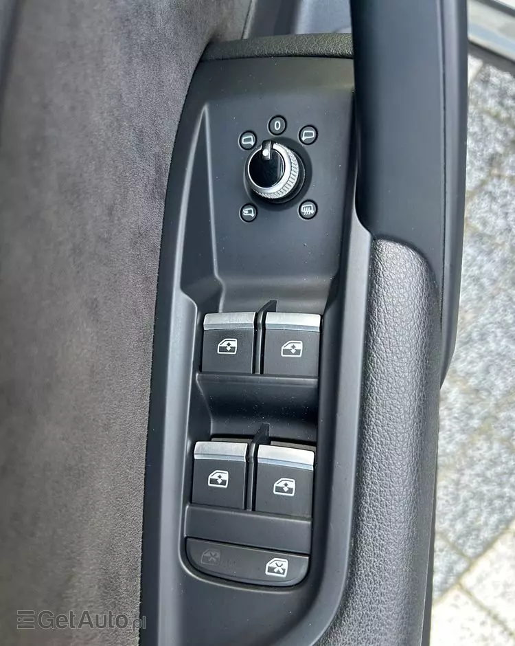 AUDI Q5 45 TFSI quattro S tronic sport