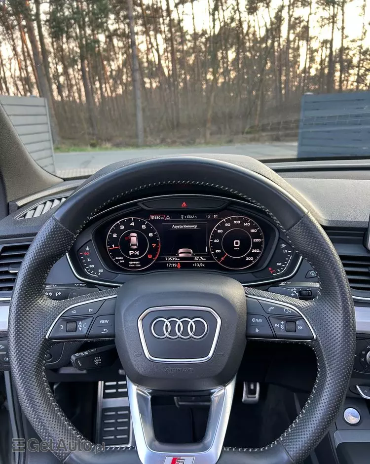 AUDI Q5 45 TFSI quattro S tronic sport