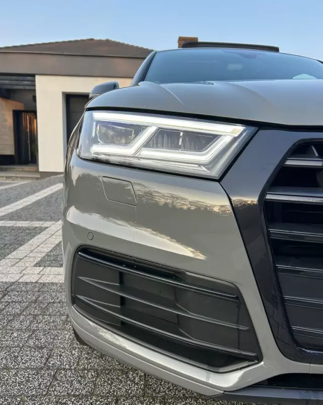 AUDI Q5 45 TFSI quattro S tronic sport