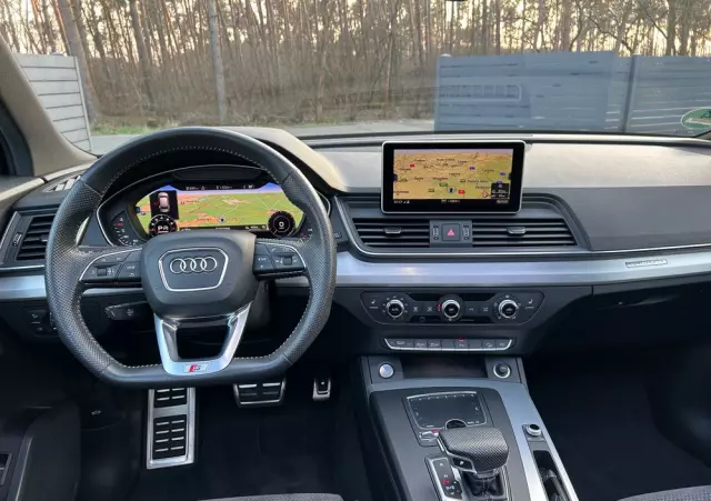 AUDI Q5 45 TFSI quattro S tronic sport