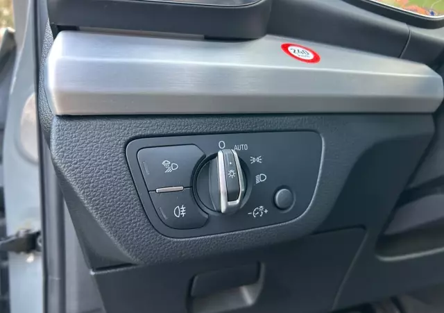 AUDI Q5 45 TFSI quattro S tronic sport