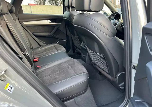 AUDI Q5 45 TFSI quattro S tronic sport