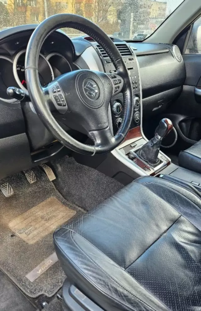 SUZUKI Grand Vitara 